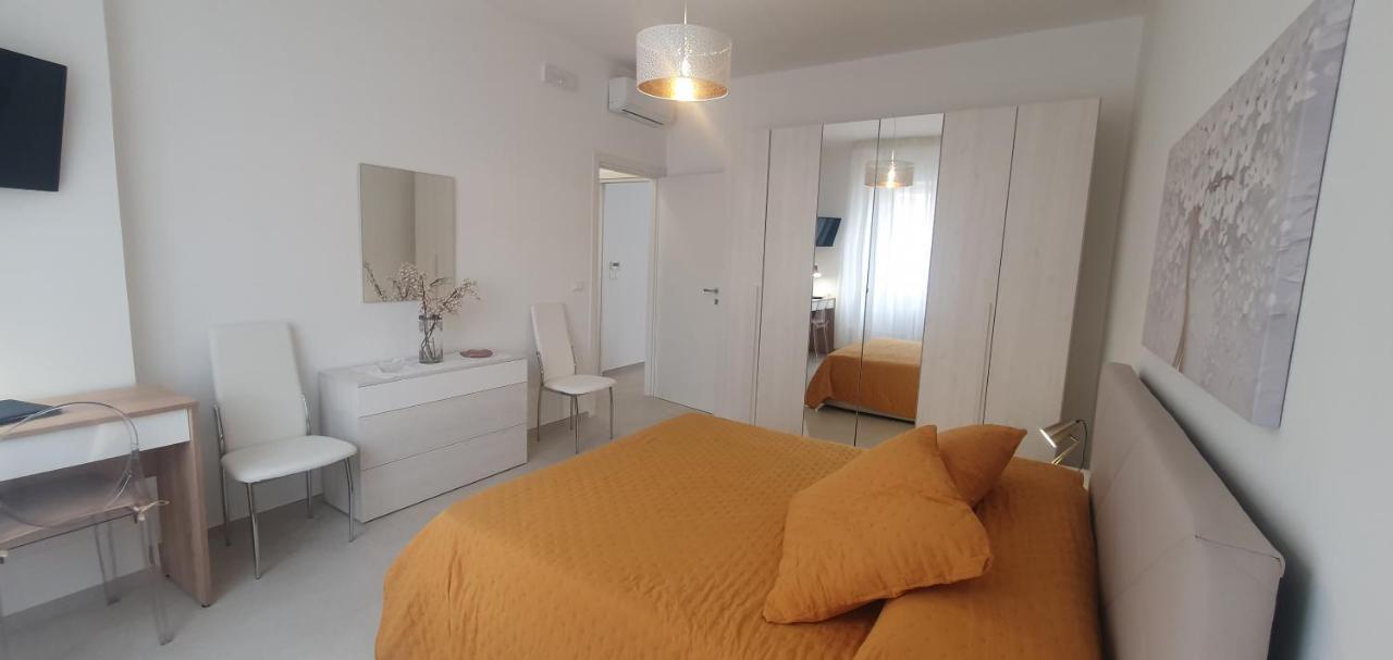 Casa Riblo E Flo Apartment Monopoli Exterior photo
